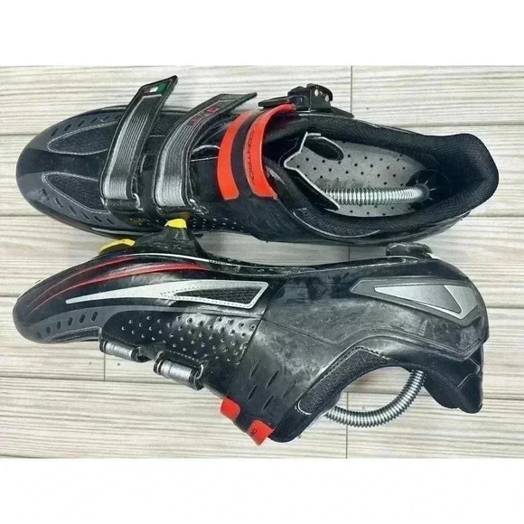 DMT Impact Black Cycling Shoes Boots Road Bike Spin Class 3-Bolt Men's EU 46 - Picture 14 of 14